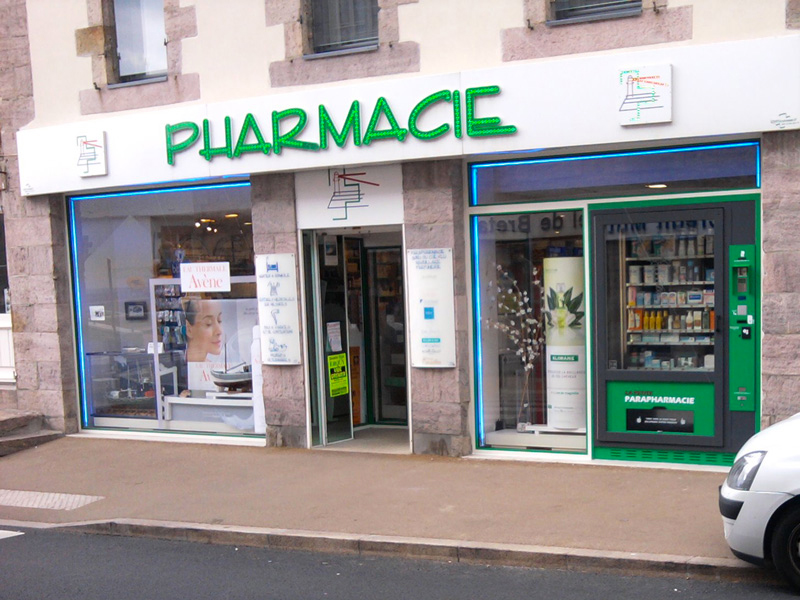 Distributeur automatique La Petite Parapharmacie