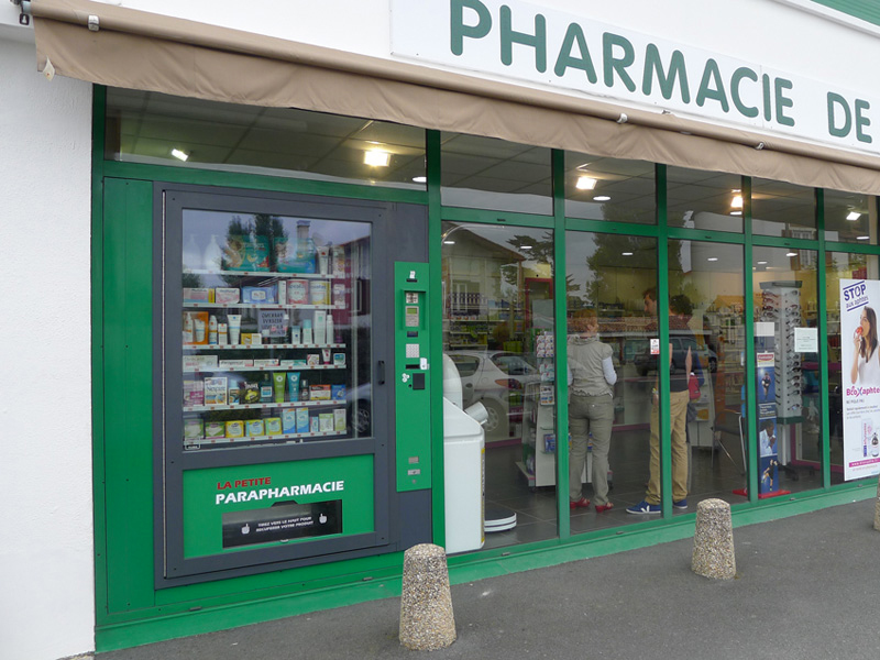Distributeur automatique La Petite Parapharmacie