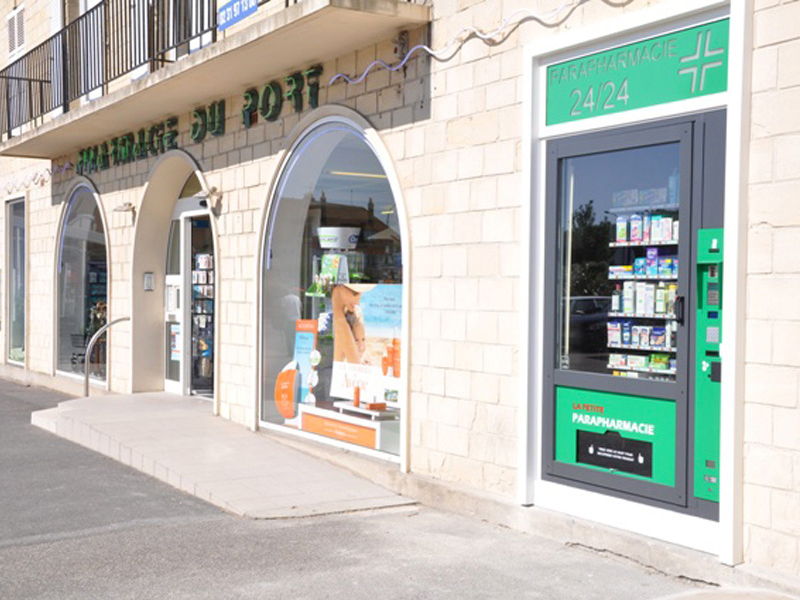 Distributeur automatique La Petite Parapharmacie