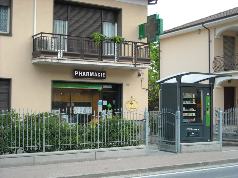 Distributeur automatique La Petite Parapharmacie
